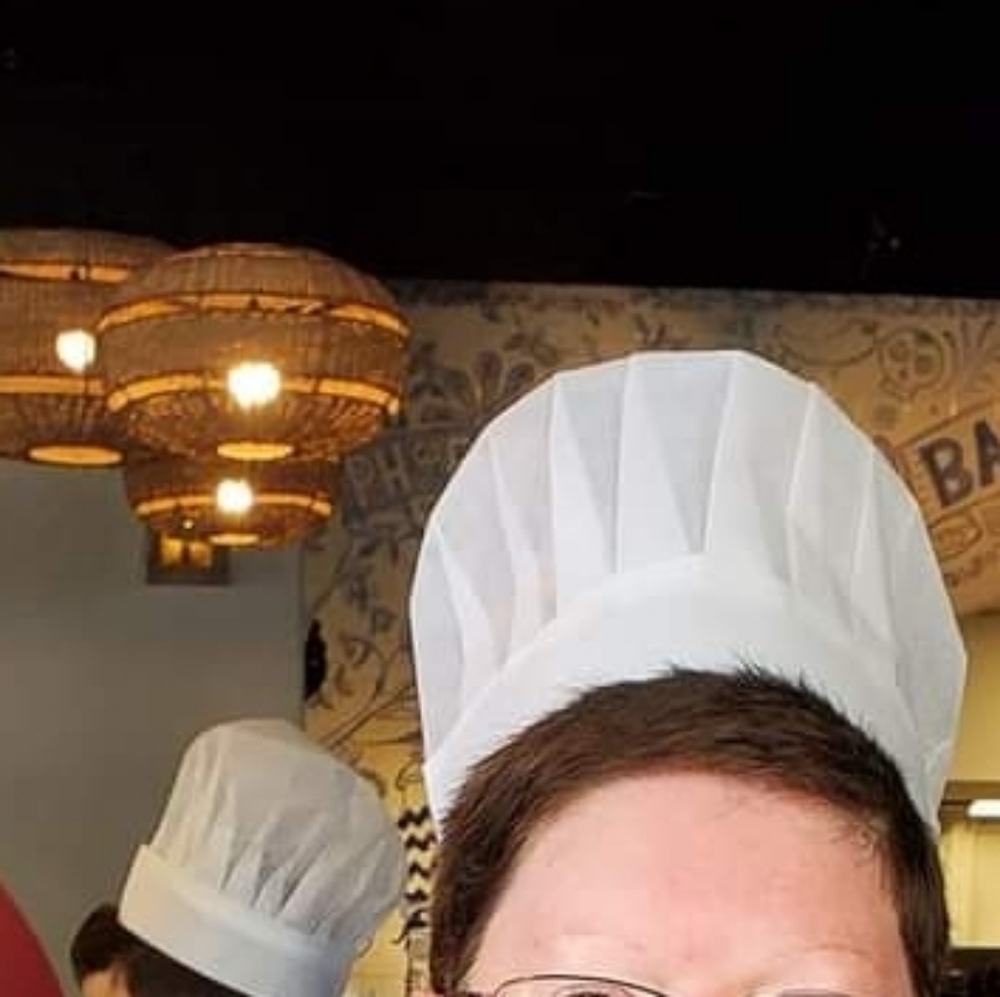 **SALE**Chefs Hat nwot